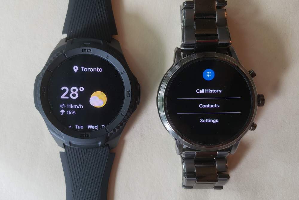 ticwatch s2 vs fossil gen 5 carlyle phone app