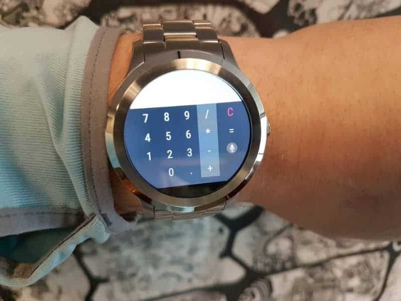 Fossil Q Founder 2 smartwatch alternative dial pad