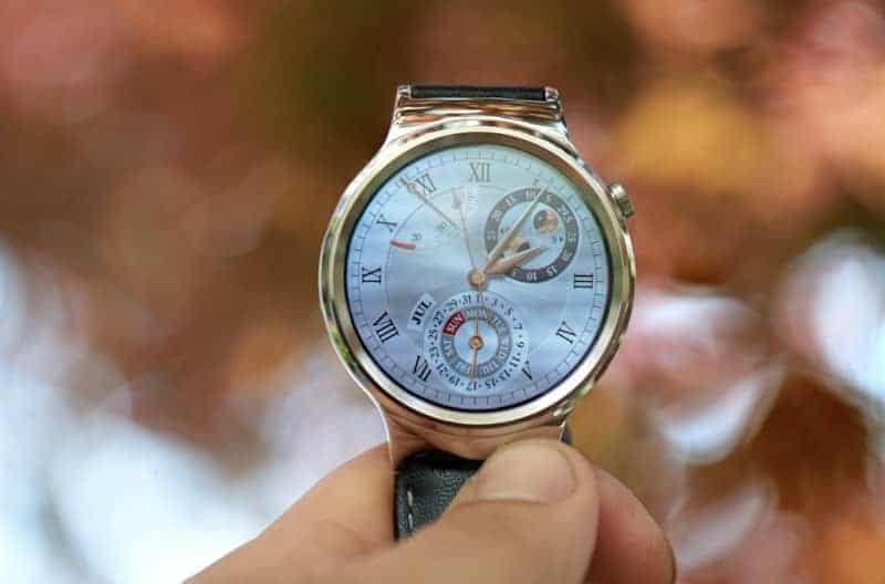 Gorgeous Huawei smartwatch screen