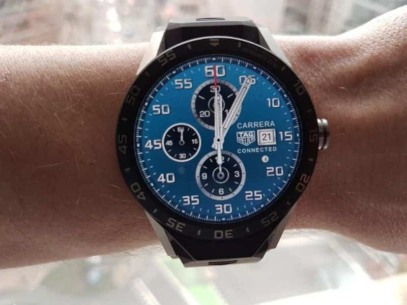 Tag Heuer Connected Smartwatch watch faces in Chronograph / Blue.
