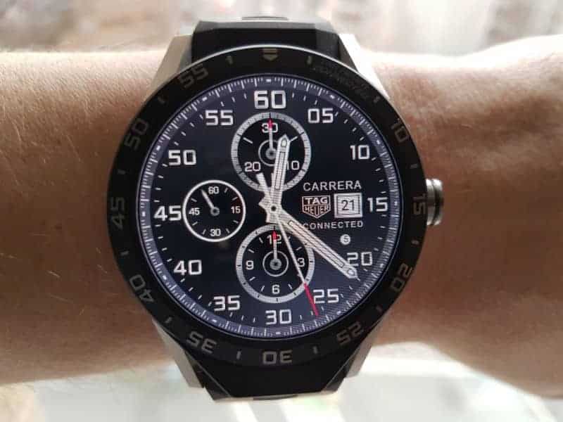 Tag Heuer Connected Smartwatch watch faces in Chronograph / Black.