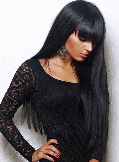 Long Straight Black wig from WigsBuy.