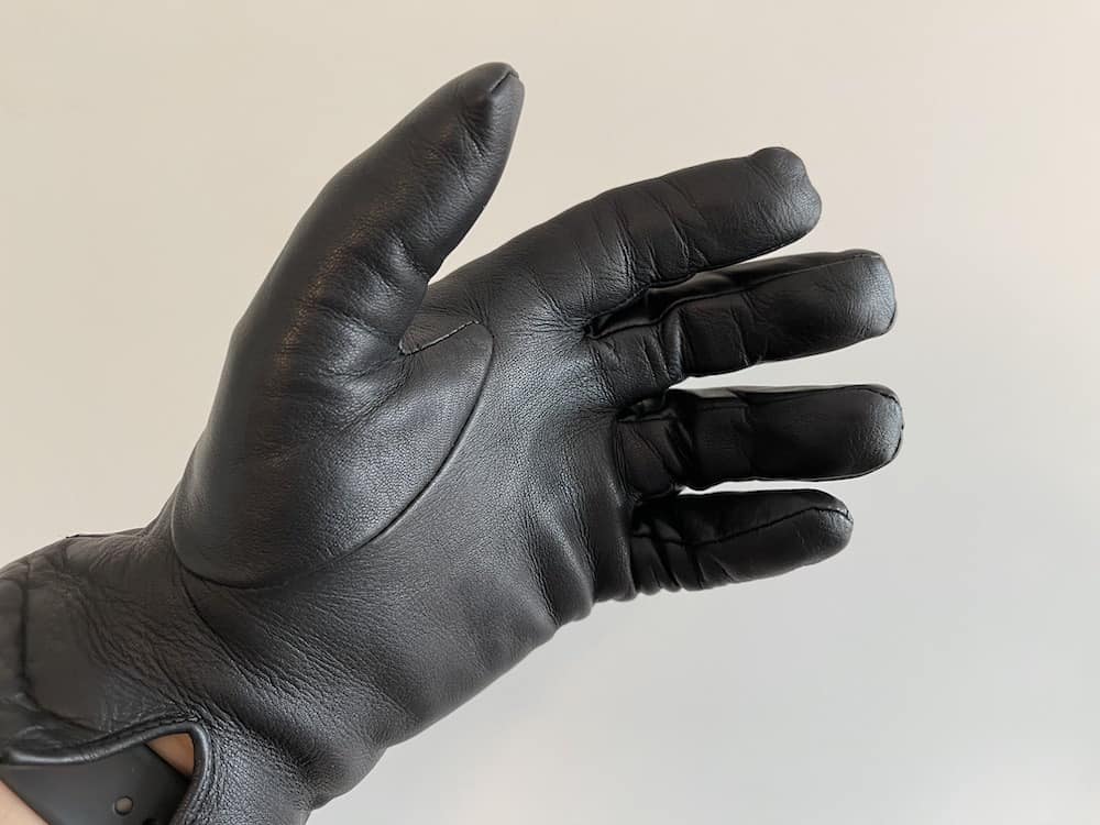 Downholme black leather gloves for men (these are mine)