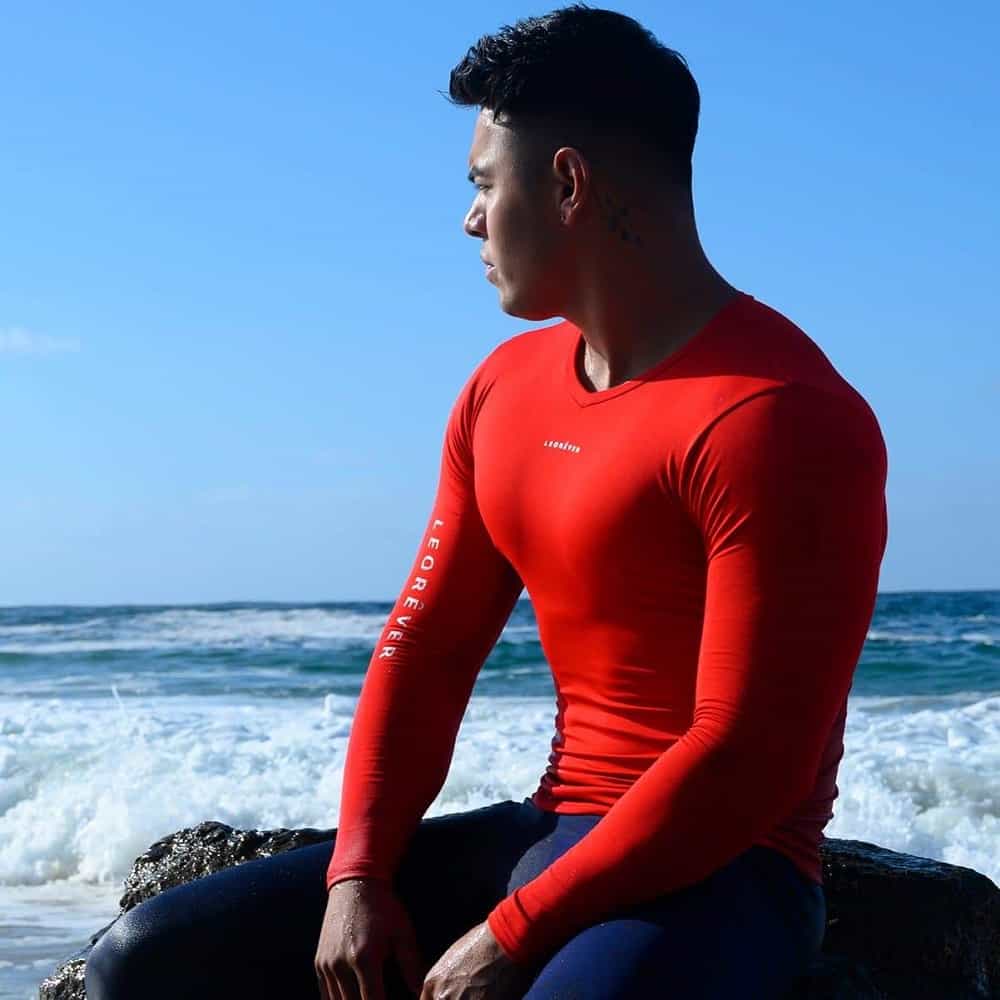 Men's Performance Long Sleeve Compression shirt from Leorever.