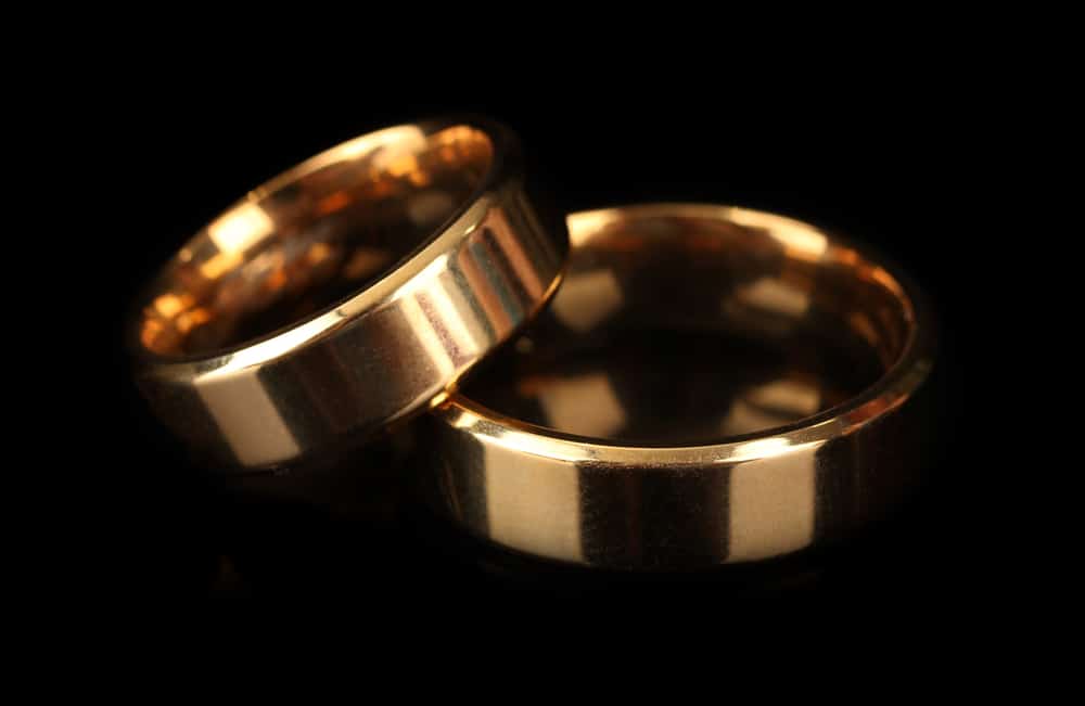 Gold celibacy rings