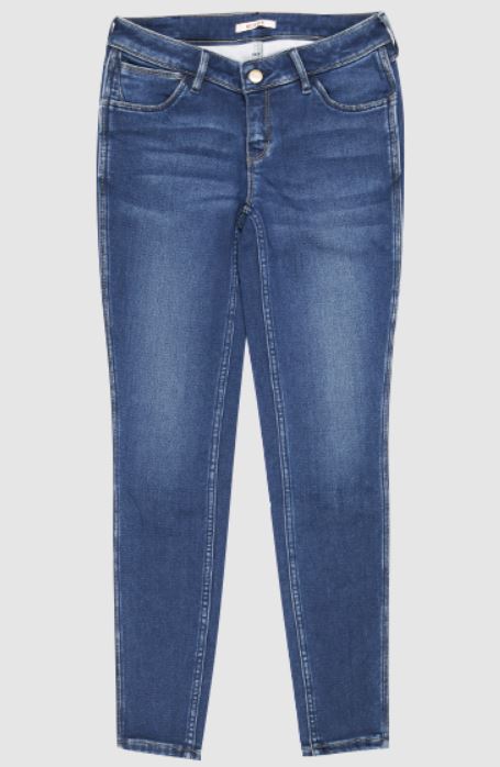 The Missy Denim Jeans in blue from Wrangler.
