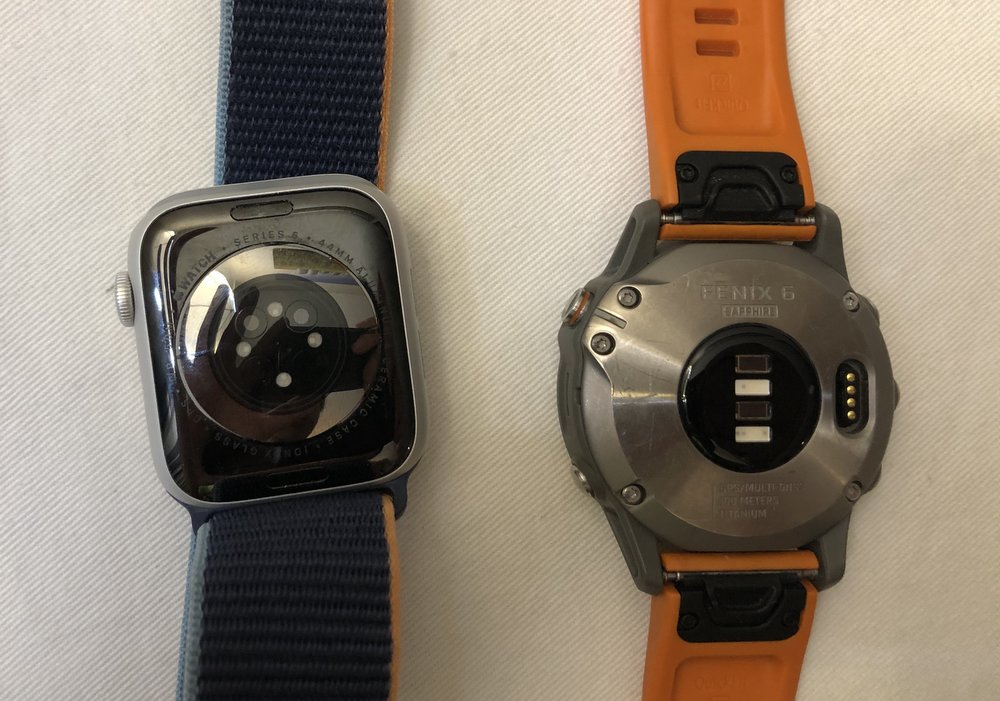Apple Watch Series 6 vs Garmin Fenix 6
